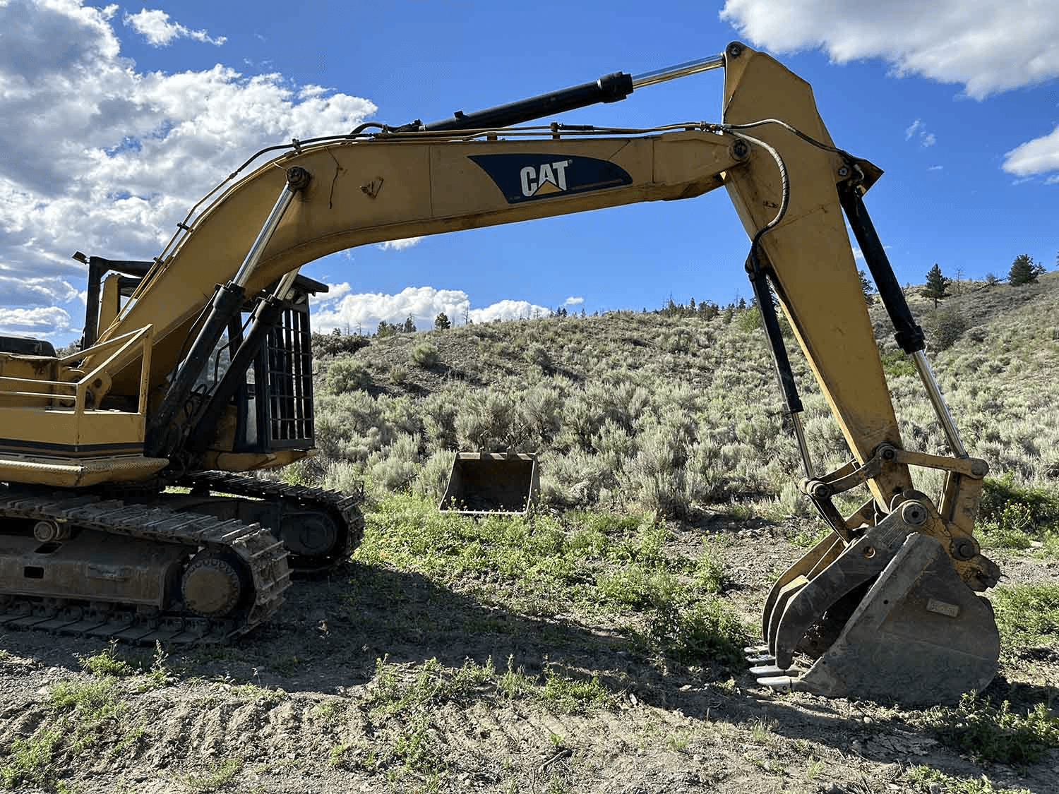1999 CAT Excavator 325BL
